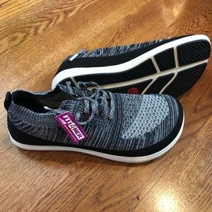 Altra Women’s Vali Casuals Black new